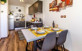 Apartment Arnold
